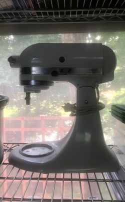 Kitchen aid mixer classic