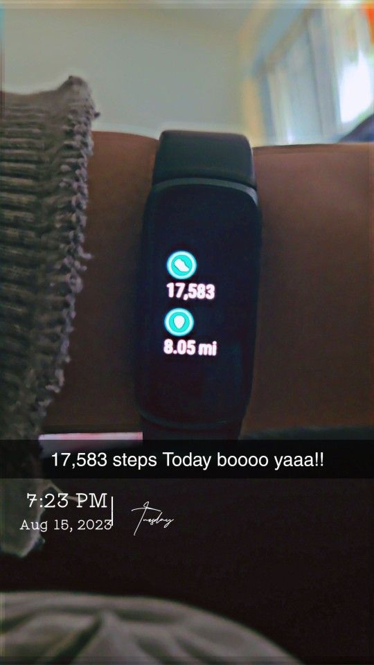 Fitbit LUXE