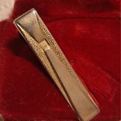 Antique Tie Clip. Gold-Toned