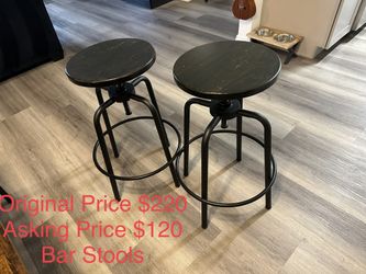 living spaces Adjustable 24" Counter Stool