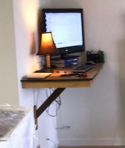 Corner, wall-hanging desk + matching side table