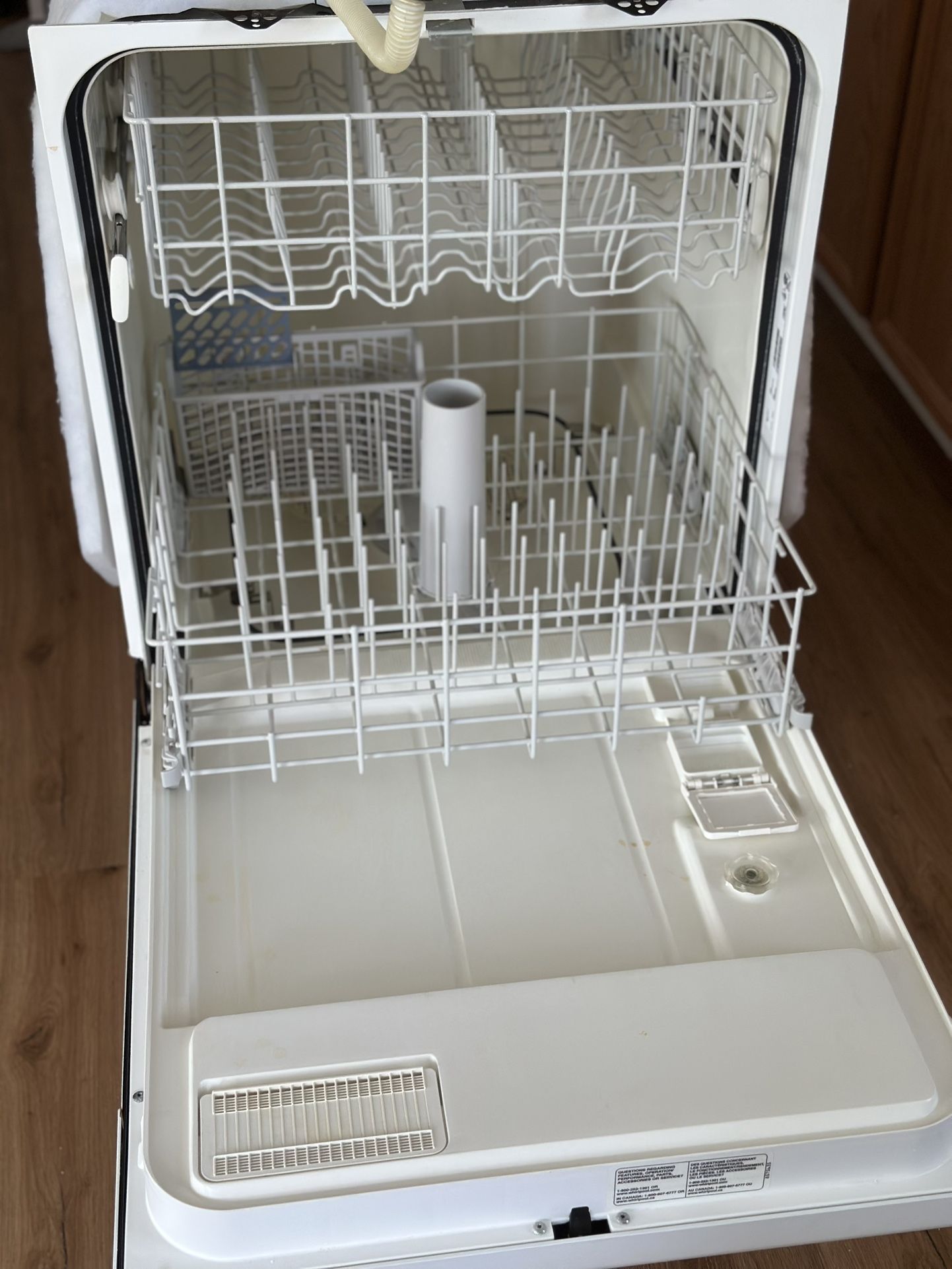 Whirlpool Dishwasher - Pearland Area Pick Up 