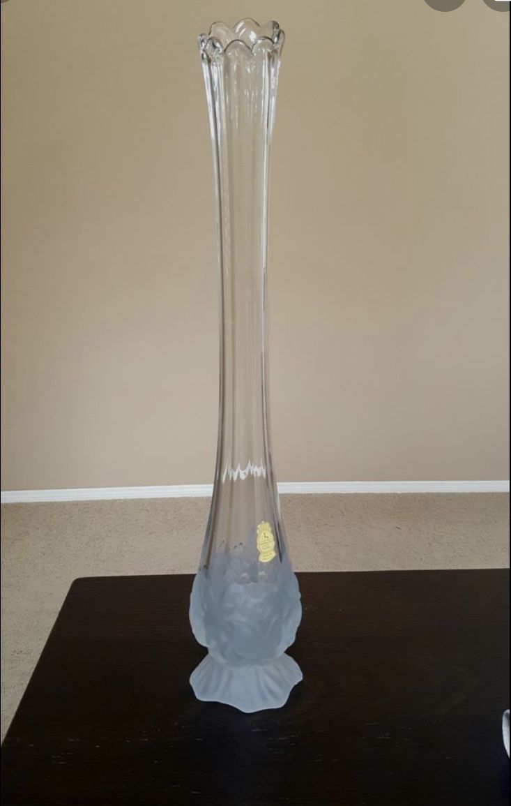 18" Imperlux hand cut crystal vase made in portugal