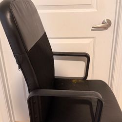 Desk chair