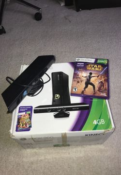 Xbox 360 w/ Kinect