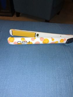 Gem hair straitner brand new open box 