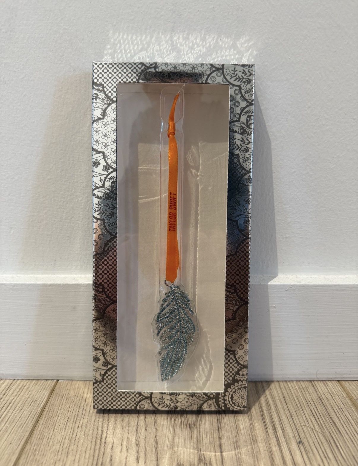 Taylor Swift The Life Of A Showgirl Feather Christmas Tree Ornament New In Hand