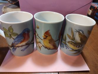 Garden Birds Fine Porcelain 3 Mugs