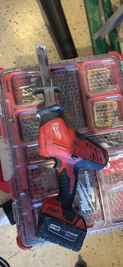 Milwaukee Hacksaw