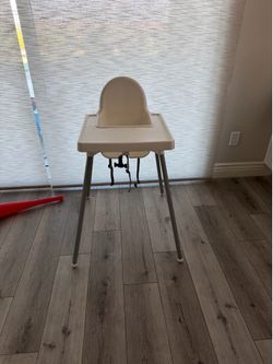 IKEA Antilop High Chair w/ Tray – easy to Clean & Sturdy
