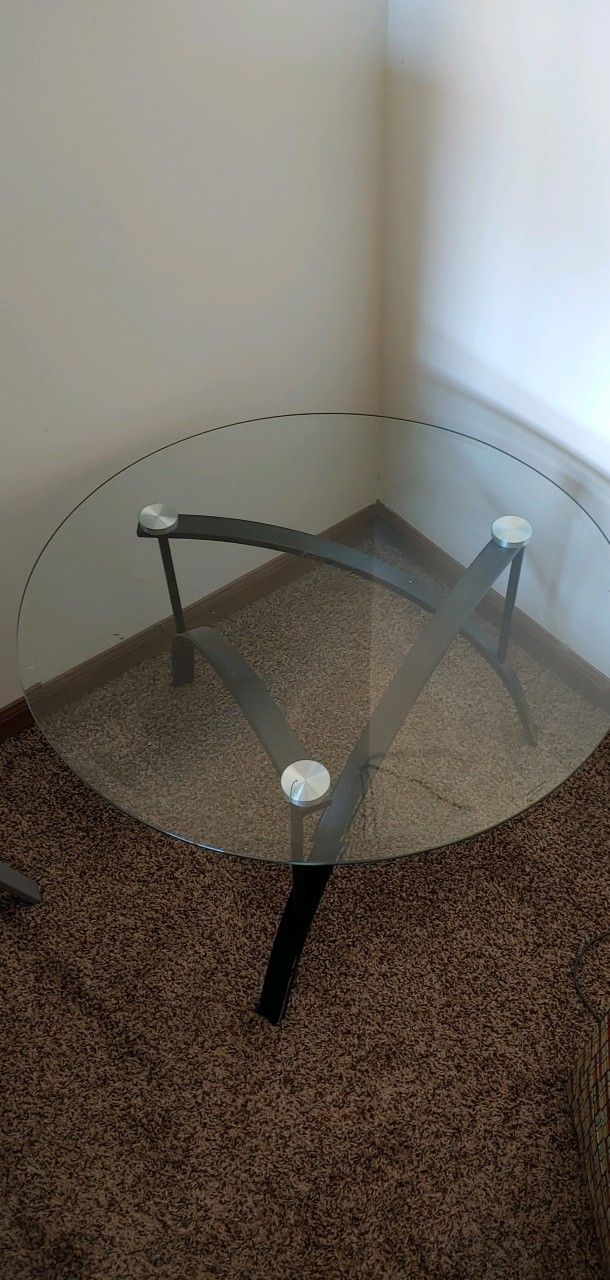 Livingroom Table & End Table