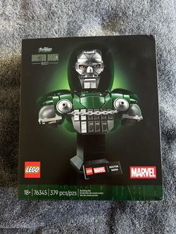 Lego Dr.Doom Bust