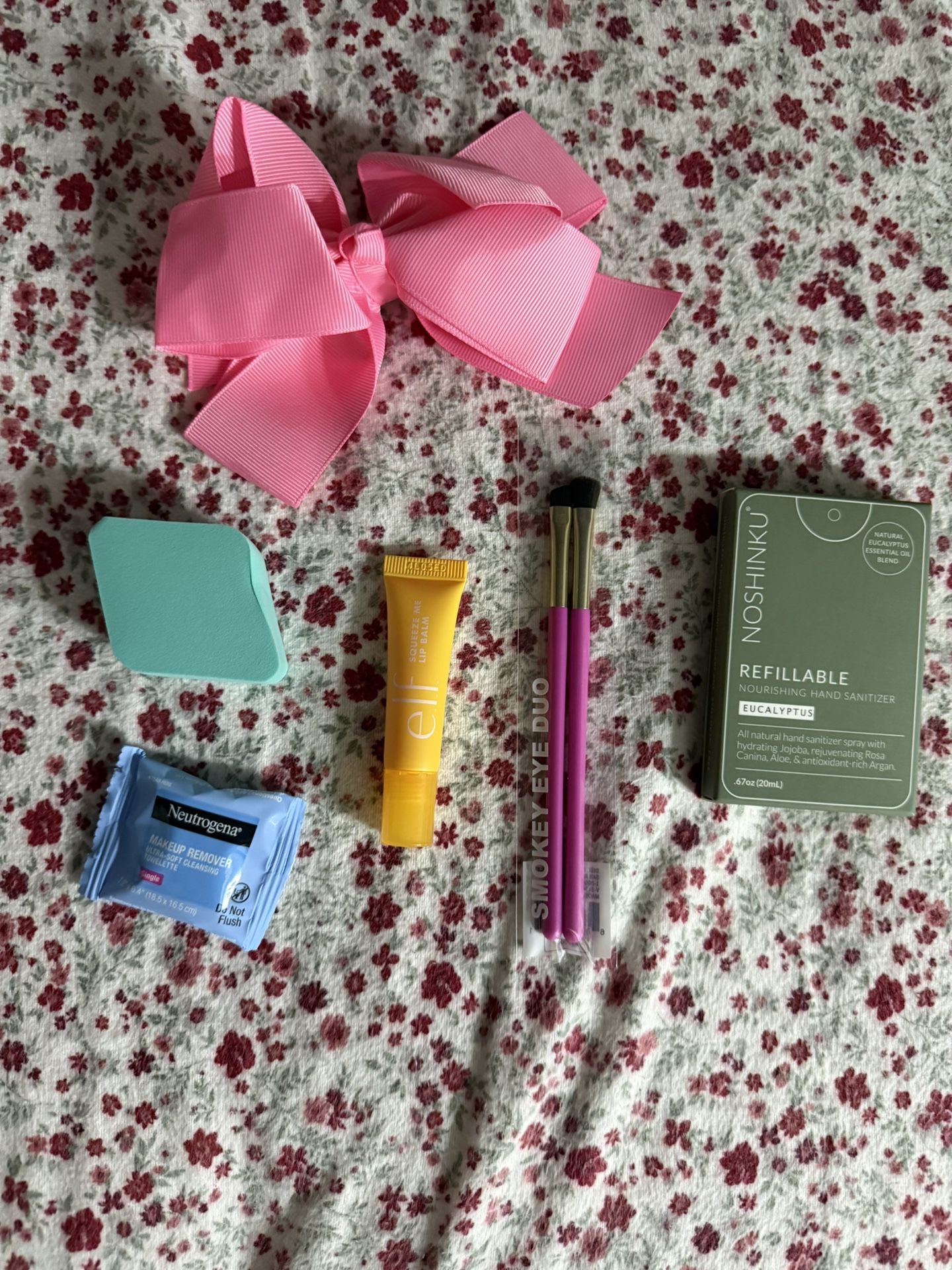 Mini Bags of Skin Care and Other Items!💕