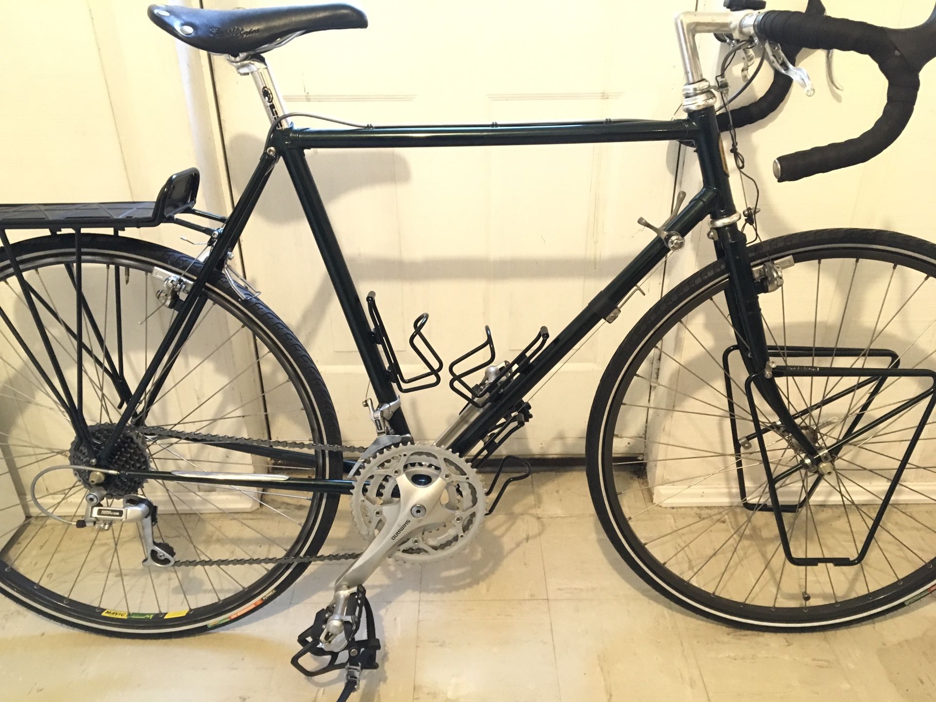 Legendary Trek 620 Touring Bike