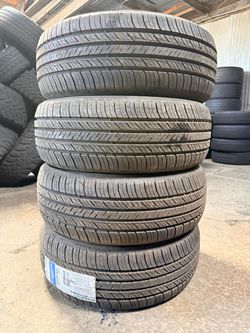 255 65 16 Kumho Crugen HP