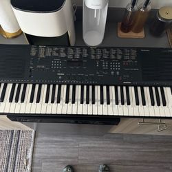 Vintage Technics SX-KN470 keyboard