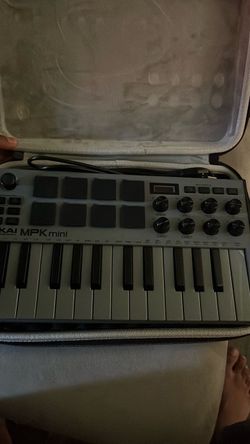 Akai MPK Mini MIDI Keyboard