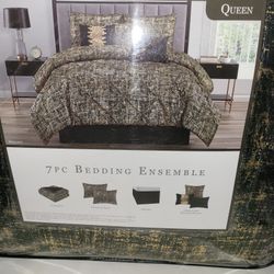 Queen Bed Comforter