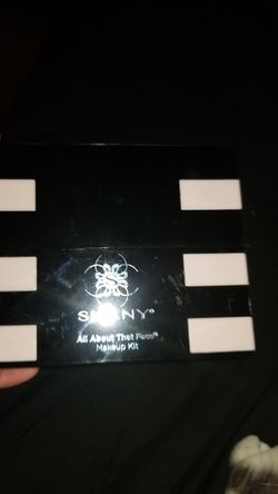 Shany all about that face makeup kit