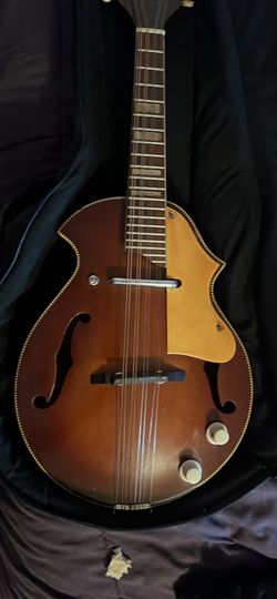 Kay Mandolin