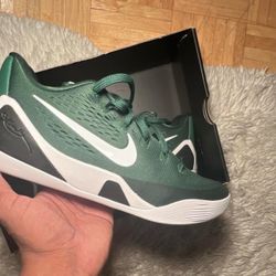 Kobe 9 TB Green
