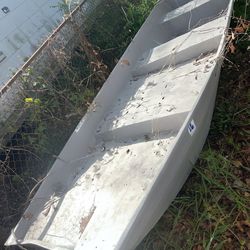 14 ft aluminum boat NO TITLE