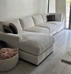 Modern White Bouclé Modular Sectional Sofa with Chaise