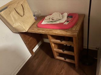 Desk free