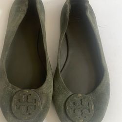 TORY BURCH Leather flat ladies shoes size 7.5