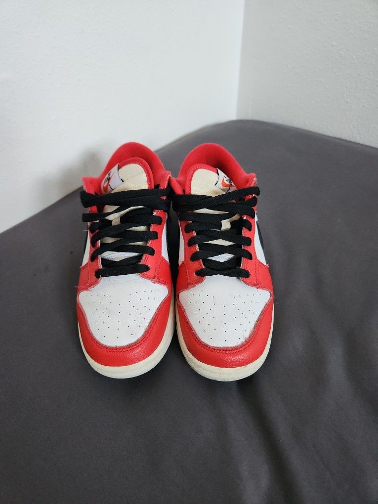 Chicago Split Dunk