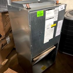 Pioneer Multi Zone 9,000 BTU 230V 22 SEER Ceiling Cassette Indoor Section Split Air Cond Heat Pump Air Conditioner W6UH