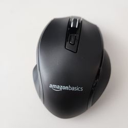 Amazon Basics Wireless Mouse