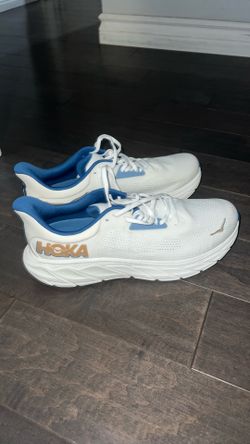 HOKA One One Arahi 7 Frost Gold - Size US Mens 13