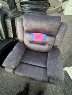 Recliner Chair (Sofa)