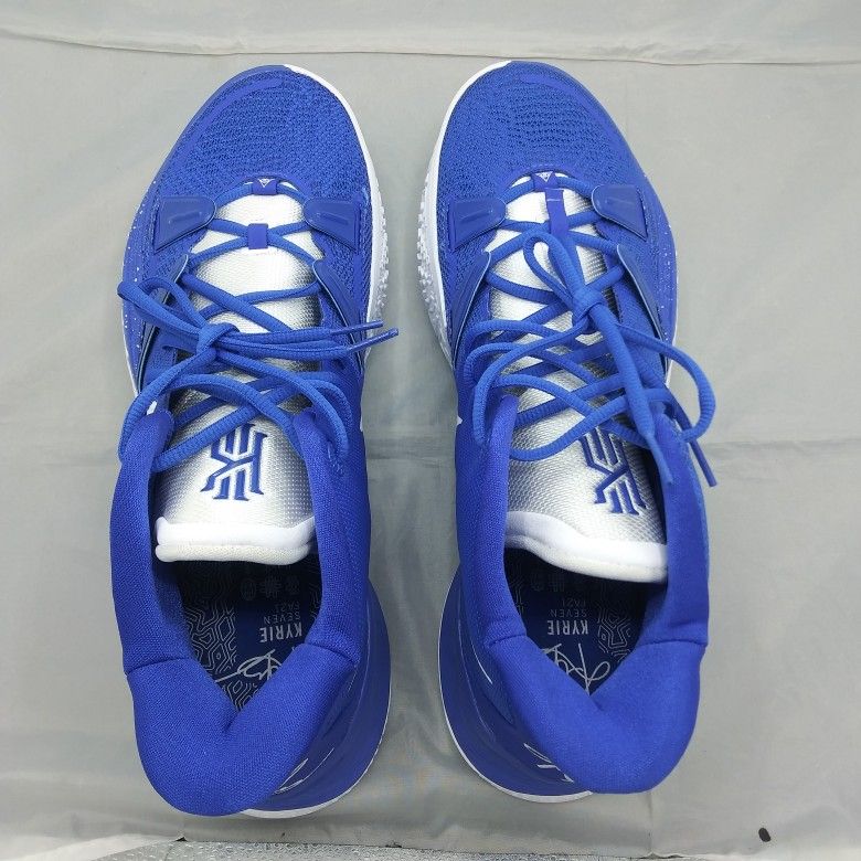NIKE KYRIE TB PROMO GAME ROYAL WHITE DUKE IRVING DM5042 401 sz