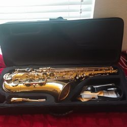 tenor saxophone.  Jean Paul