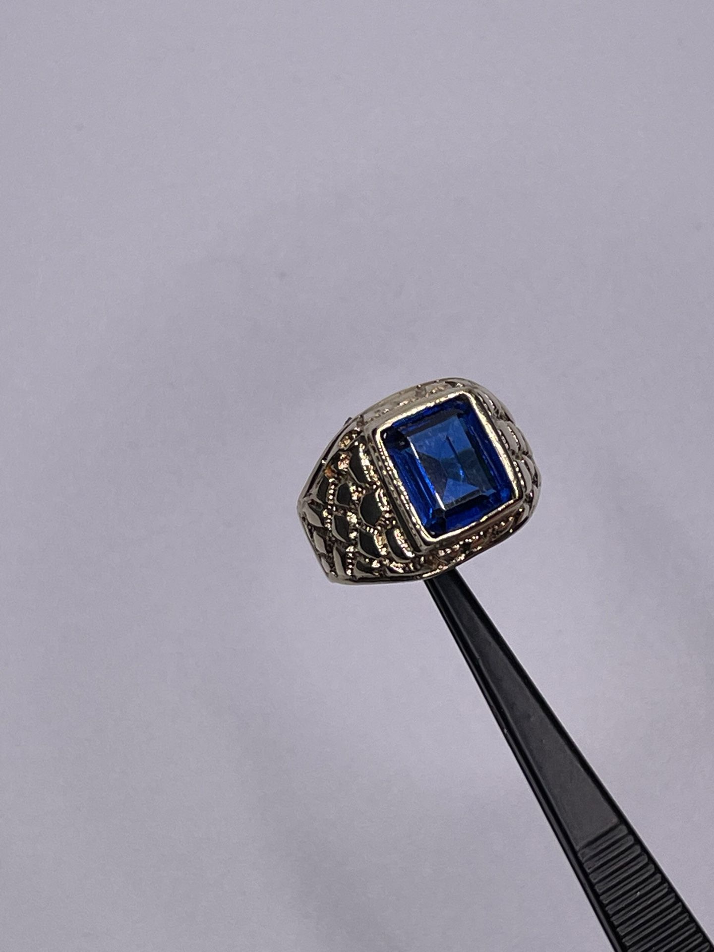 14k, 6.8G, Blue Stone, Nugget Ring