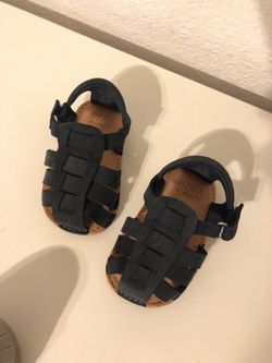 Baby shoes