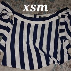7xsm Blouses 1 Outfit