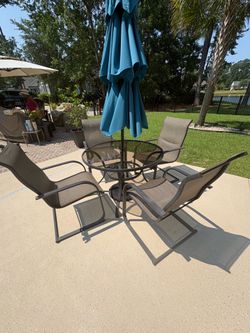 Patio table chair set REDUCED!