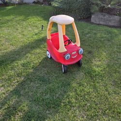 Little Tikes Cozy coupe!