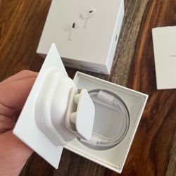 (send offers) Airpods Pro Gen 2