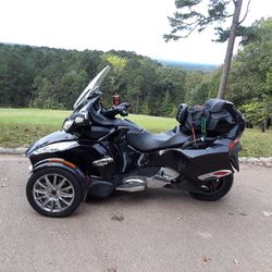 CanAm Spyder Motorcycle Cover