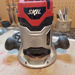 Skil Fixed Base Router