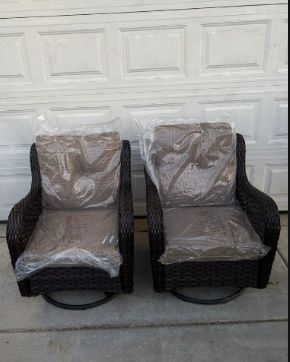 Two-piece Patio Swivel Rocking Chairs Swivel Chairs Rocking Chairs Brand New Available In Light Gray Dark Gray Or Brown Cushions 🚚✈️🚛🆕