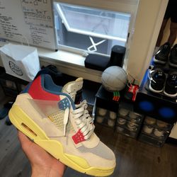 Jordan 4 Union “Guava” 