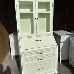 Light Green Modern Cabinet 
