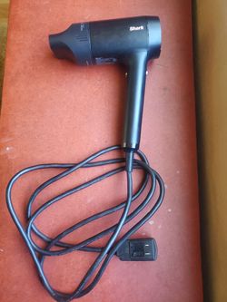 Shark IQ styler hair dryer