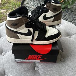 Jordan 1’s High - Size 7 Youth - Black, Dark Mocha 