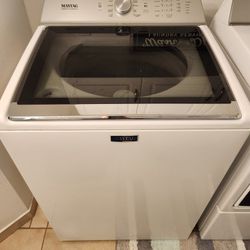 MAYTAG TOP LOAD WASHER AND FRONT LOAD DRYER